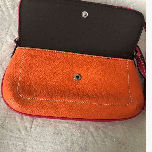 😊😊Nine& Co. Purse - Picture 4 of 6